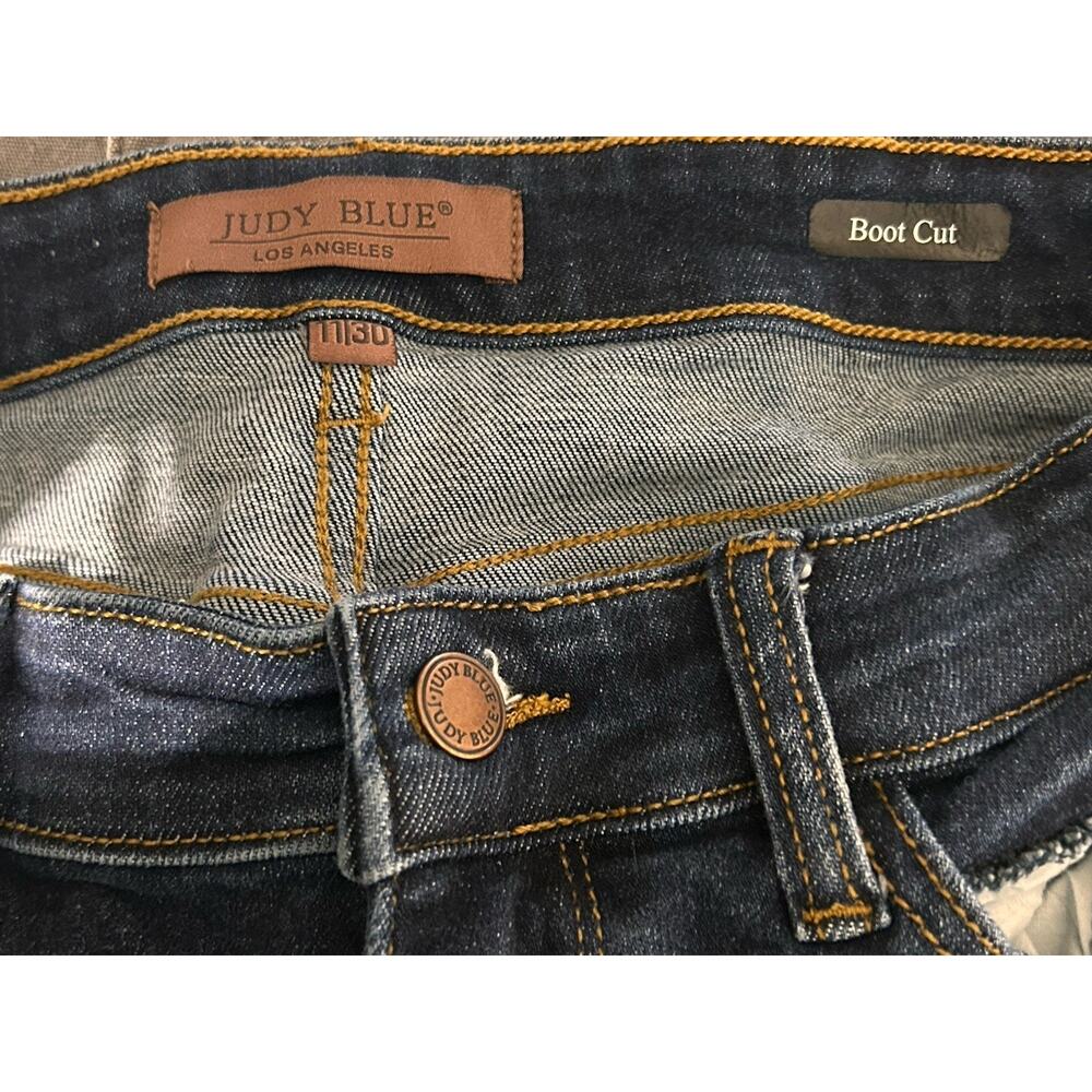 Judy Blue Elsy Whiskered Bootcut Jeans Womens Sz 11/30 Blue Stretch Denim Curvy - Picture 3 of 9